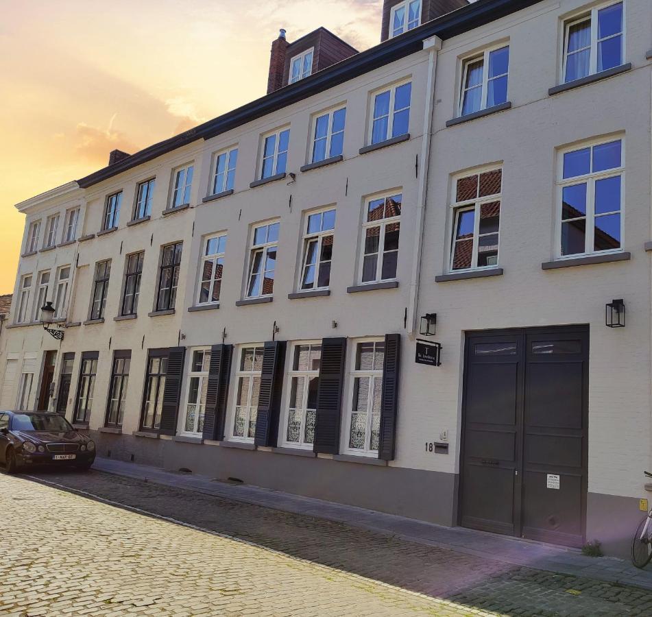 Boutique B&B The Townhouse Frühstückspension 4*